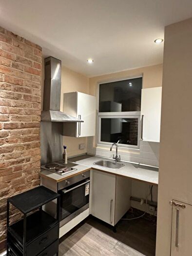 2 Bedroom Flat To Rent In Lascotts Rd, London, N22