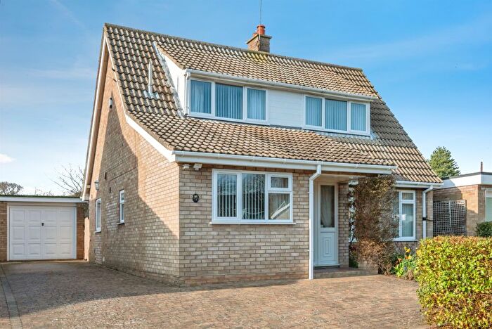 3 Bedroom Detached House For Sale In Church Close, Buxton, Norwich, NR10