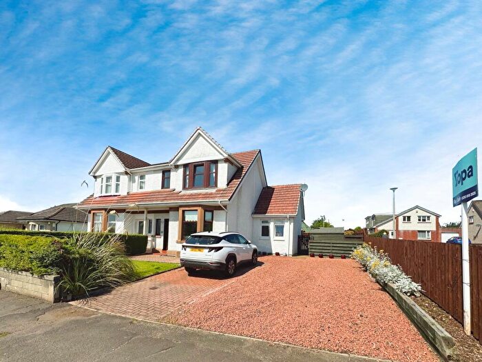 3 Bedroom Semi-Detached House For Sale In Kingston Road, Bishopton, PA7