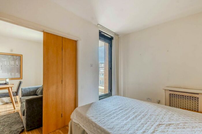 1 Bedroom Flat To Rent In Cromwell Road, South Kensington, London, SW7