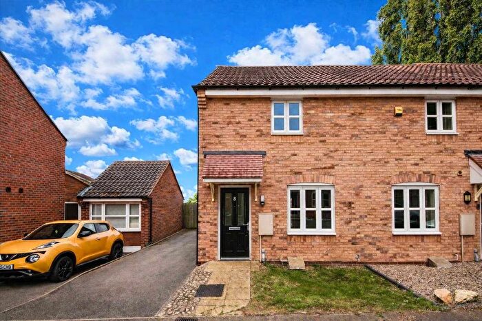 2 Bedroom Semi-Detached House To Rent In Wardens Lane, Irthlingborough, NN9