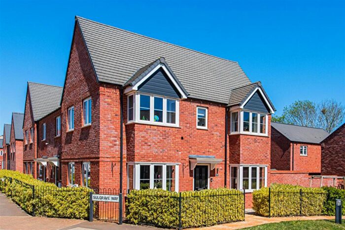 3 Bedroom End Of Terrace House For Sale In Sulgrave Way, Wellingborough, NN8