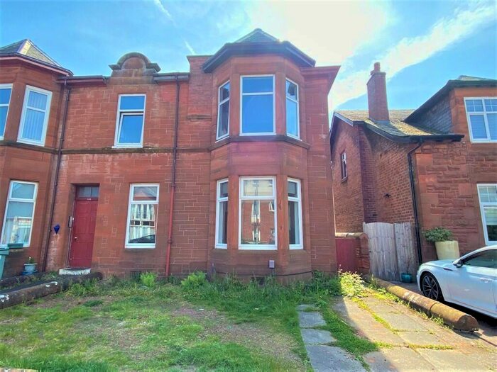 2 Bedroom Flat To Rent In Portland Street, Troon, Ayrshire, KA10