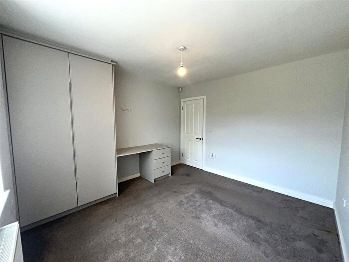 2 Bedroom Detached Bungalow To Rent In Laburnum Avenue, Stalybridge, SK15