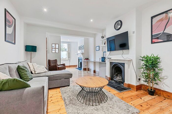 4 Bedroom Terraced House For Sale In Granta Terrace, Cambridge, CB22