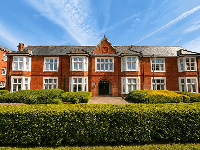 1 Bedroom Flat To Rent In Grace Bartlett Gardens, Chelmsford, Essex, CM2