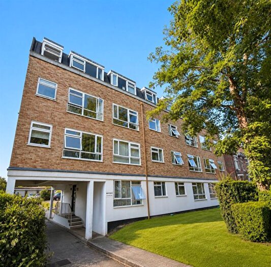 1 Bedroom Flat For Sale In Hamilton Road, Ealing, W5