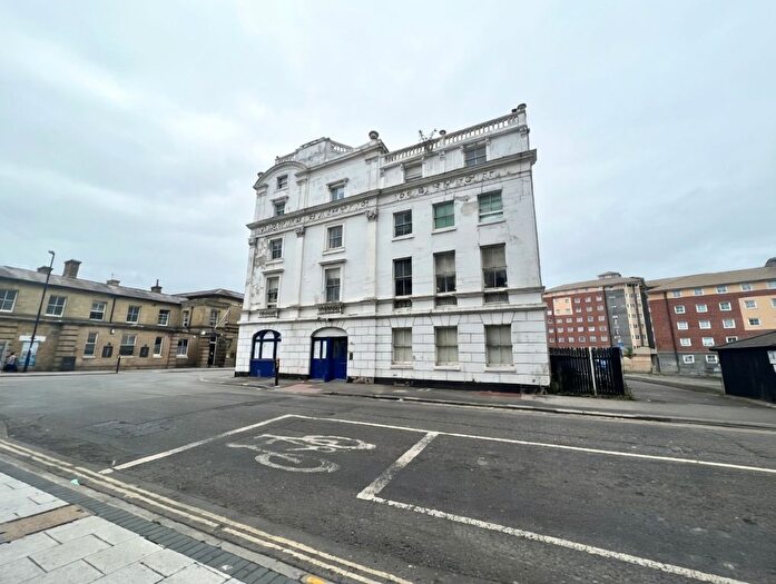 1 Bedroom Property To Rent In Canute Castle, Southampton, SO14