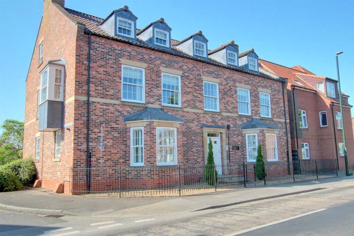 2 Bedroom Flat To Rent In Keldgate Bar, Beverley, HU17
