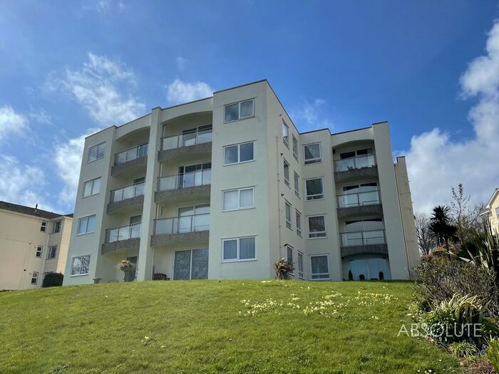 2 Bedroom Flat To Rent In Livermead Hill, Torquay, TQ2