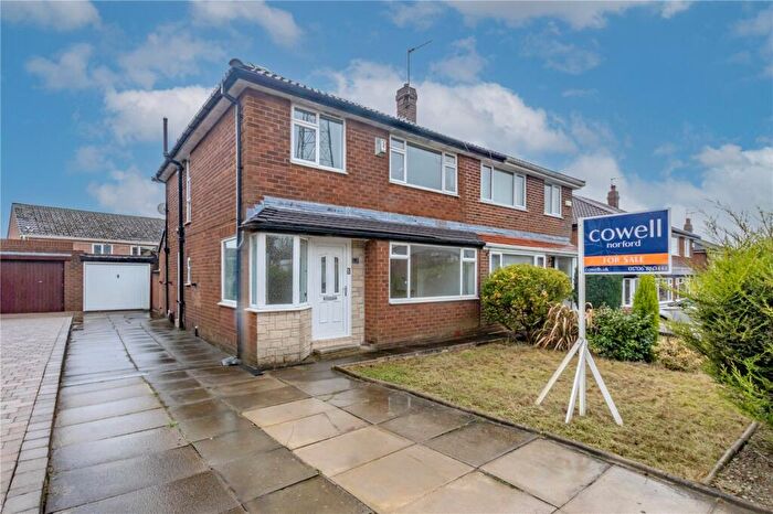 3 Bedroom Semi-Detached House For Sale In Greenvale, Bamford, Rochdale, Lancashire, OL11