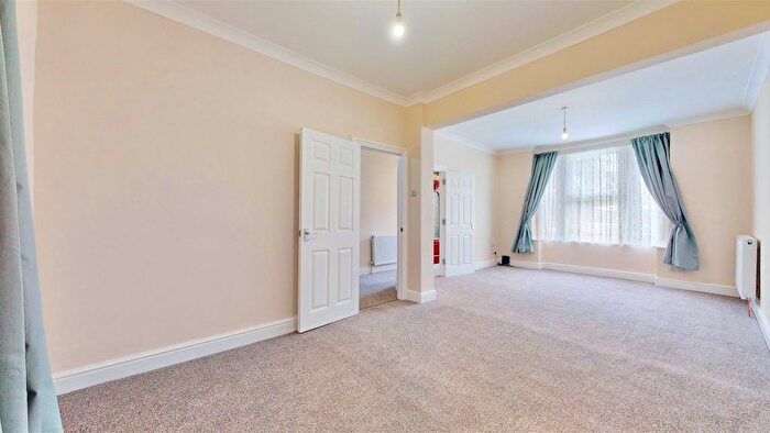 4 Bedroom Terraced House To Rent In Carlton Road, Leytonstone, E11