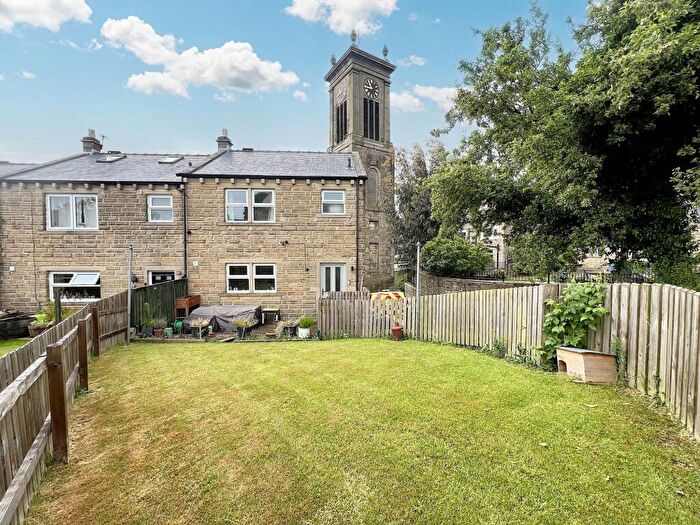 3 Bedroom End Of Terrace House For Sale In Westgate, Meltham, HD9
