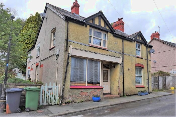 3 Bedroom Semi-Detached House For Sale In The Owl House, High Street, Glyn Ceiriog, Llangollen, Clwyd, LL20