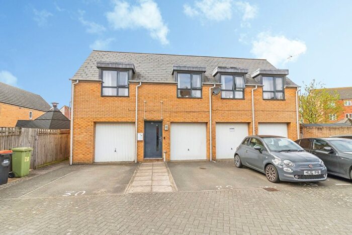 2 Bedroom Detached House For Sale In Loughborough Drive, Broughton, Milton Keynes, Buckinghamshire, MK10
