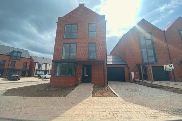 4 Bedroom Property To Rent In Etteridge Drive, Derby, DE22