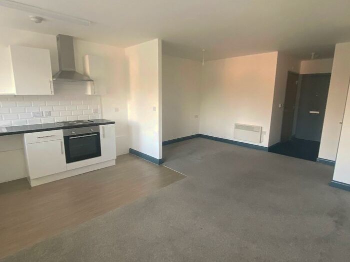 Studio To Rent In Browns Green, Birmingham, B20