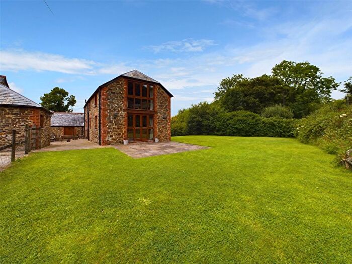 5 Bedroom Barn Conversion For Sale In Clawton, Holsworthy, EX22