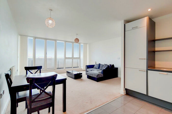 2 Bedroom Apartment To Rent In Eastern Quay Apartments Royal Victoria Dock, E16