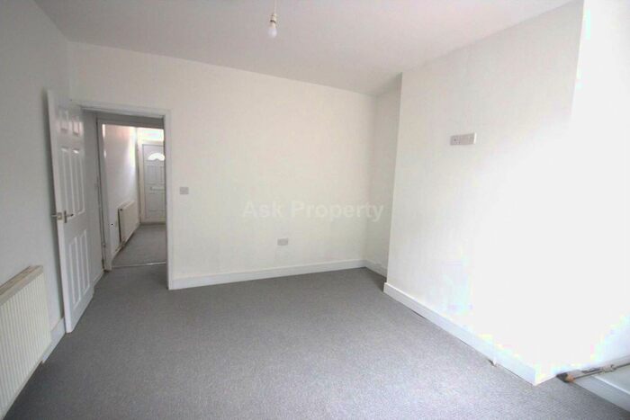 3 Bedroom Terraced House To Rent In Bowling Street, Mansfield, NG18