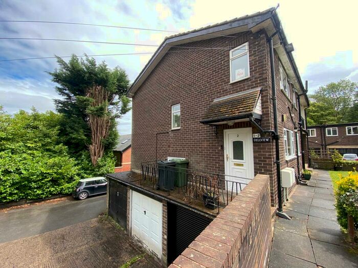 2 Bedroom Apartment To Rent In Shaw Lane, Leeds, LS6