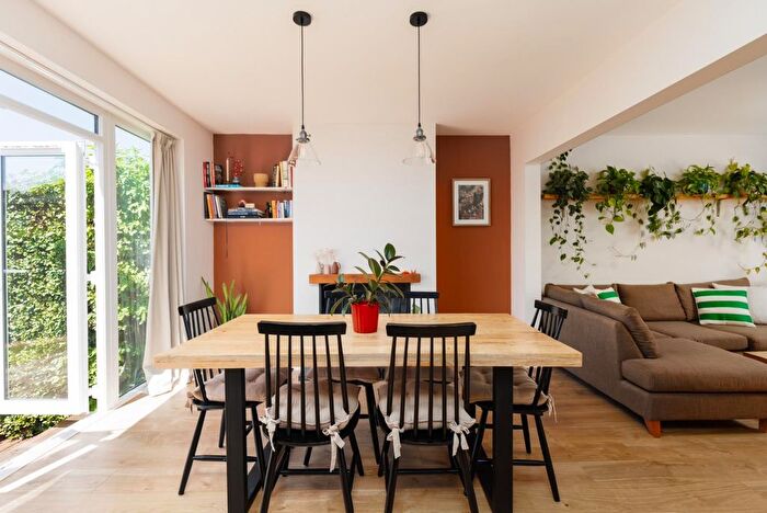 3 Bedroom Semi Detached House For Sale In Queenshill Road, Knowle Park, BS4