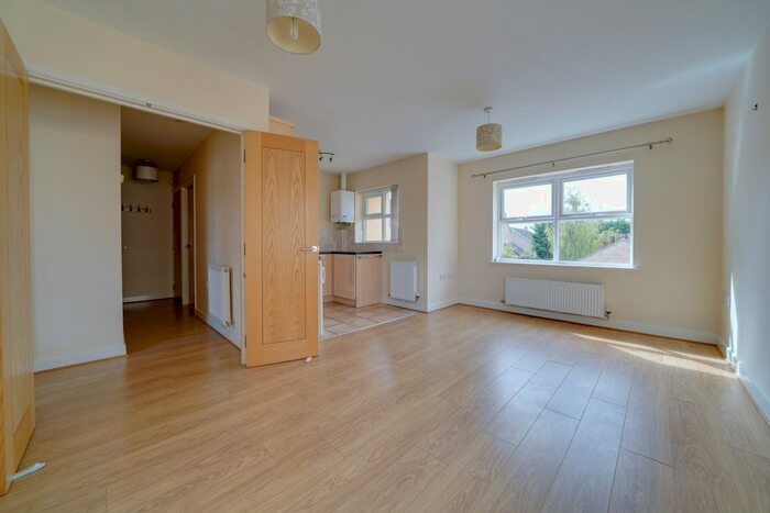 2 Bedroom Flat To Rent In Beevor Court, Sapley, Huntingdon, PE28