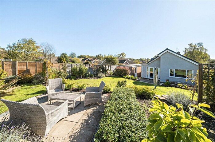 4 Bedroom Detached Bungalow For Sale In Ringwood Drive, North Baddesley, Southampton, Hampshire, SO52