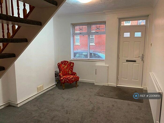 2 Bedroom Terraced House To Rent In Woodville Road, Nottingham, NG5