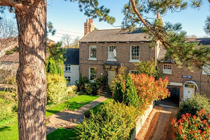 5 Bedroom House For Sale In South End, Bedale, DL8