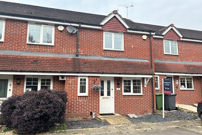 2 Bedroom House To Rent In Bramley, Hampshire, RG26