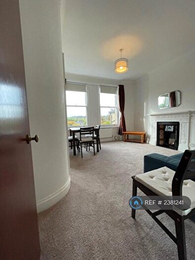 1 Bedroom Flat To Rent In Hillfield Avenue, London, N8