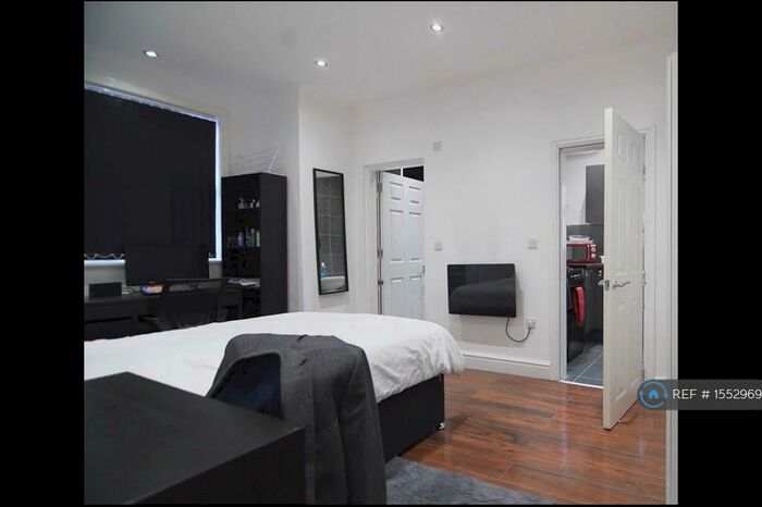 Studio To Rent In Upper Tichborne Street, Leicester, LE2