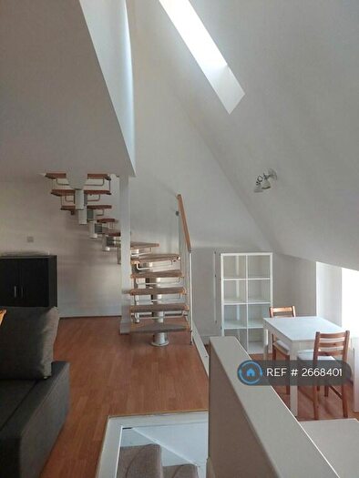 1 Bedroom Flat To Rent In The Old Drill Hall, Bristol, BS2