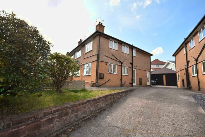 2 Bedroom Apartment To Rent In Castlemount, Heswall, CH60