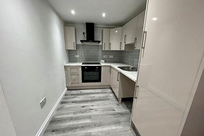 1 Bedroom Apartment For Sale In Burnage Lane, Burnage, M19