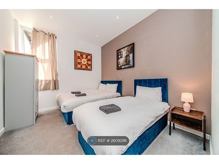 1 Bedroom Flat To Rent In Osmond Road, Hove, BN3