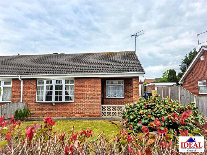 2 Bedroom Semi-Detached Bungalow For Sale In Childers Drive, Auckley, Doncaster, DN9