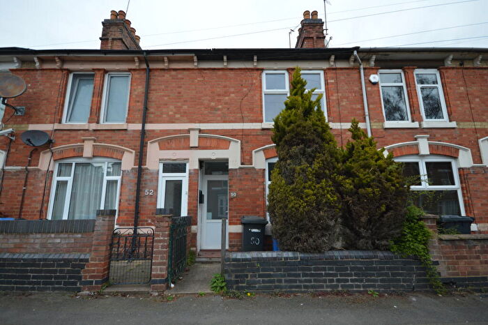 3 Bedroom House To Rent In Hawthorn Road, Kettering, NN15