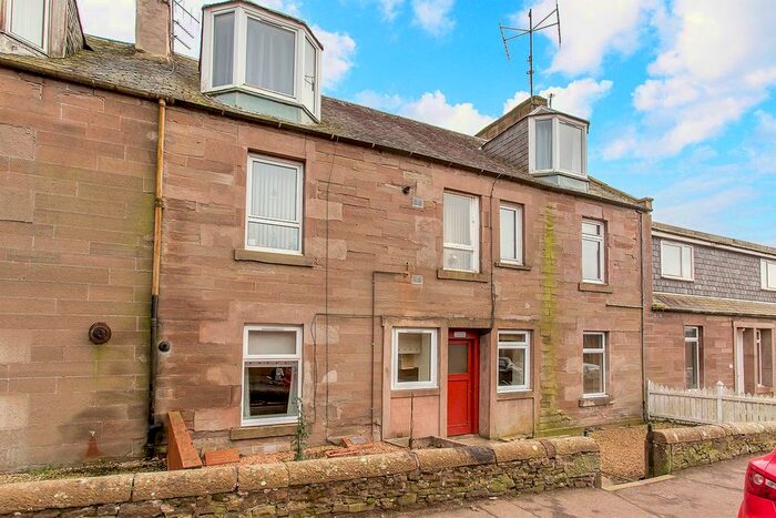 2 Bedroom Flat For Sale In Station Road, Forfar, DD8