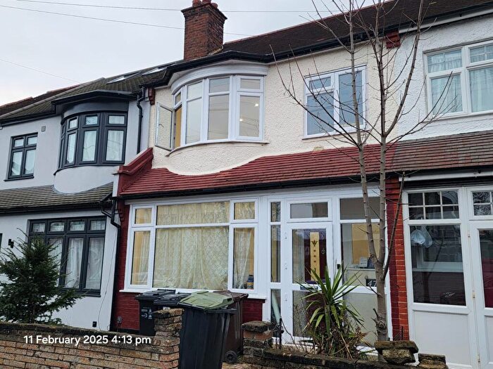 3 Bedroom Terraced House To Rent In Queenswood Avenue, Thornton Heath, CR7