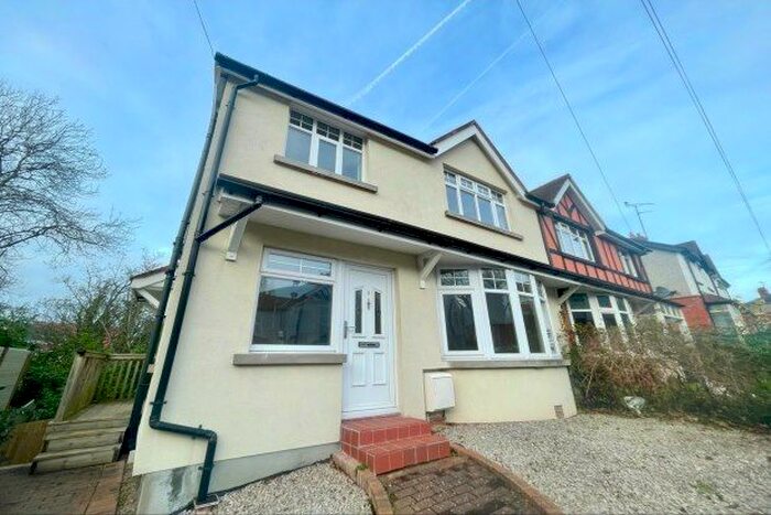 3 Bedroom Property To Rent In Dingle Hill, Bae Colwyn, LL29