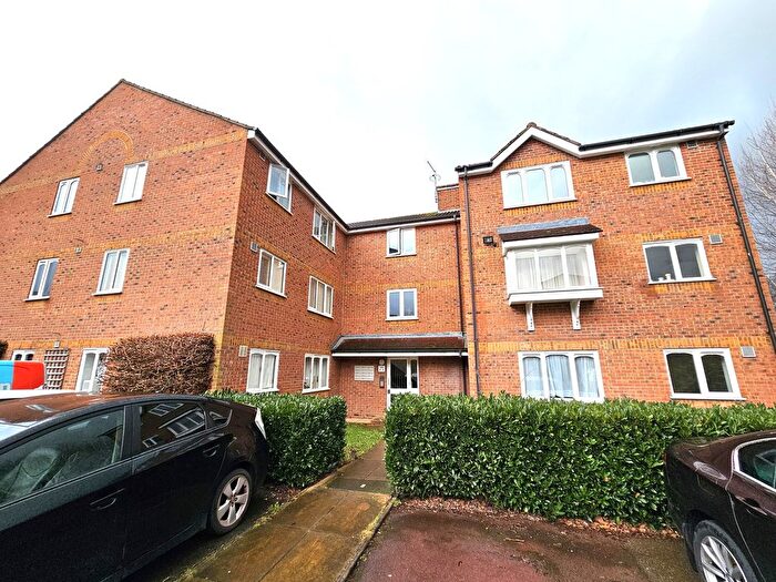 1 Bedroom Flat To Rent In Brindley Close, Wembley, HA0