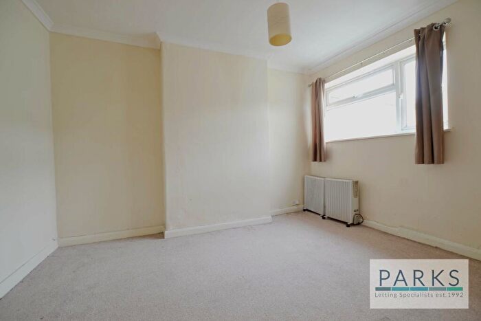 1 Bedroom Apartment To Rent In Aberdeen Road, Brighton, East Sussex, BN2