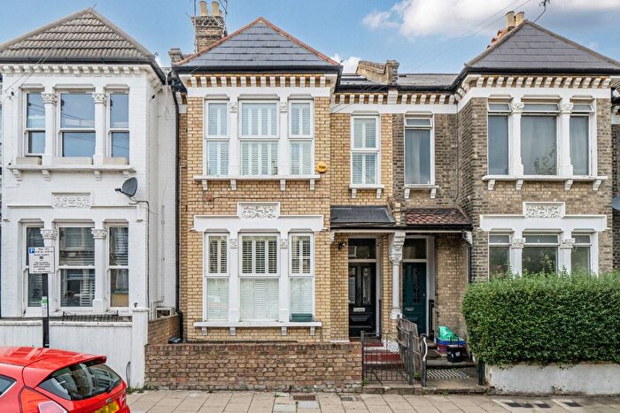 2 Bedroom Property For Sale In Leander Road, London, SW2
