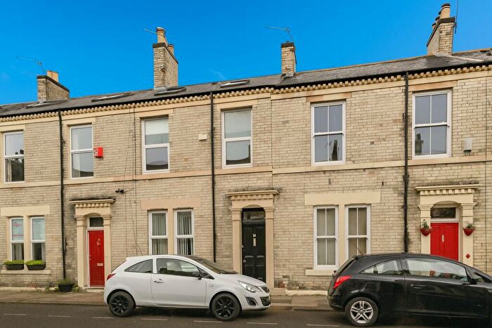 7 Bedroom Terraced House To Rent In Clayton Park Square, Jesmond, NE2