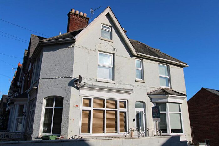 3 Bedroom House For Sale In Granville Road, Cowes, PO31