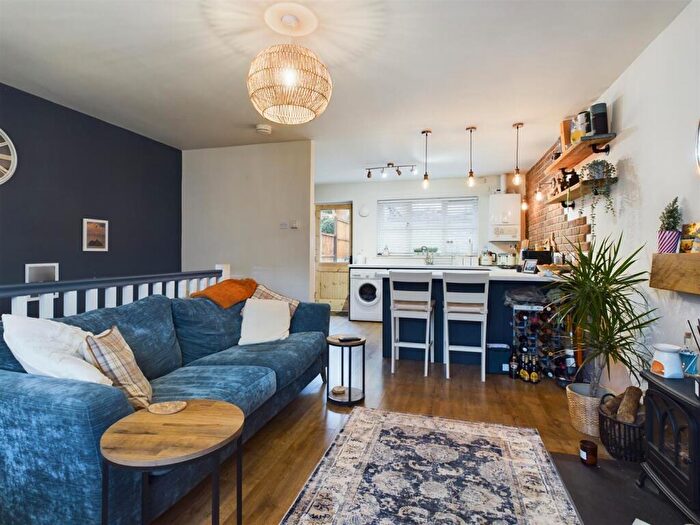 2 Bedroom Terraced House For Sale In Cleobury Road, Bewdley, DY12
