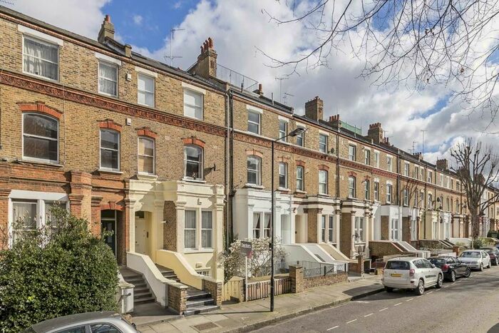 2 Bedroom Flat To Rent In Lanhill Road, London, W9
