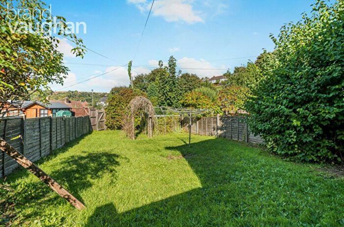 1 Bedroom Semi-Detached House To Rent In Auckland Drive, Brighton, East Sussex, BN2